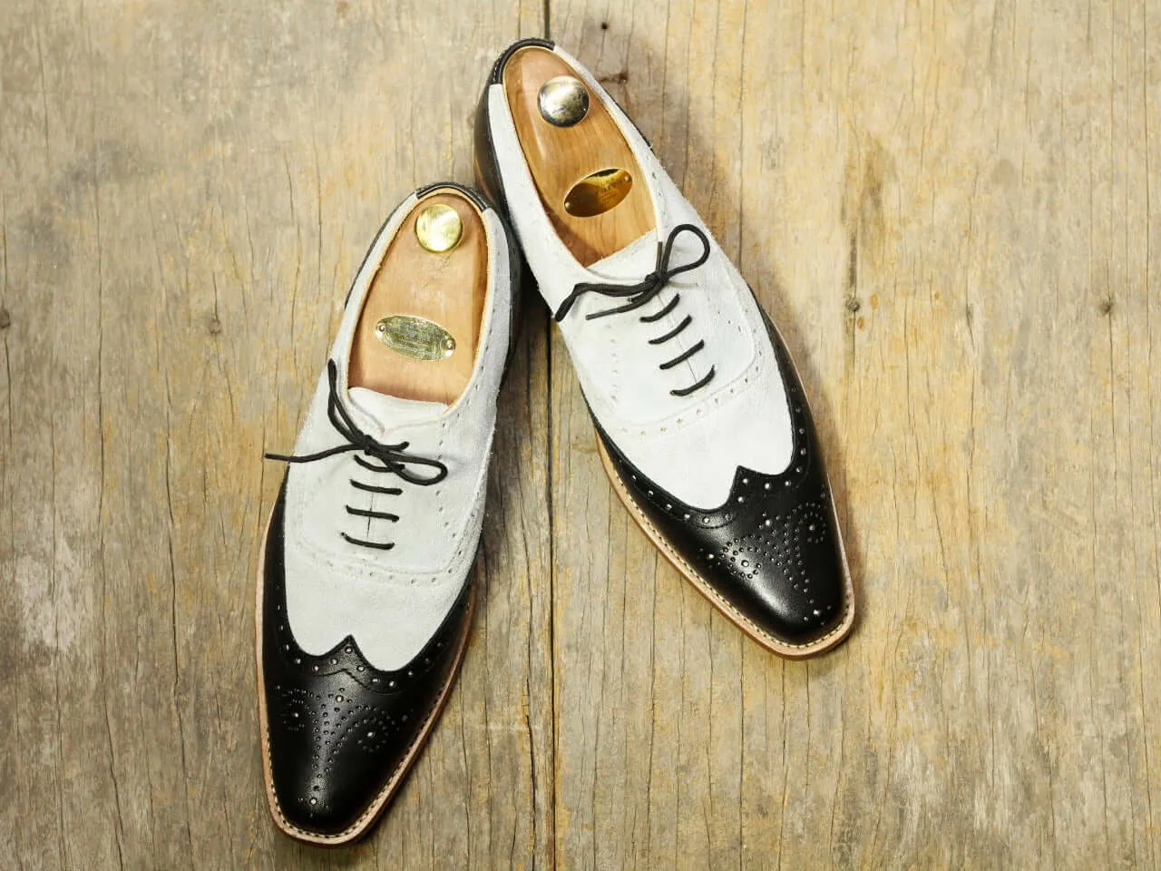 Handmade Men's Black & White Wing Tip Brogue Leather Lace Up Shoes, Men Designer Dress Shoes